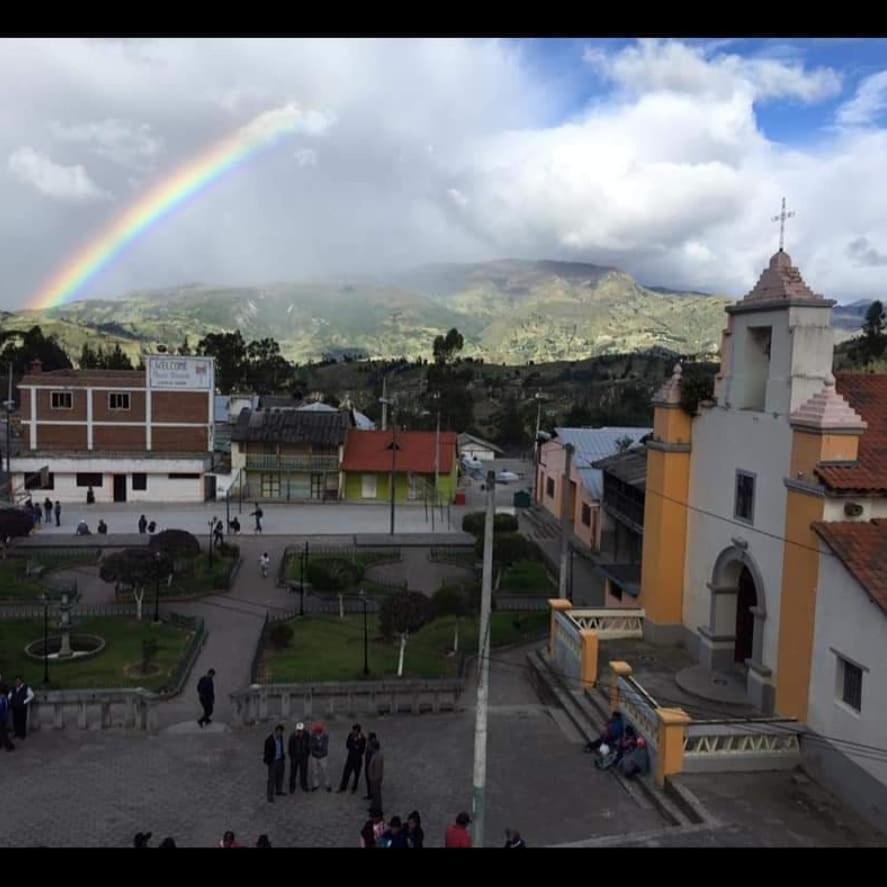 Hostal Doña Clarita Chugchilán Exterior foto